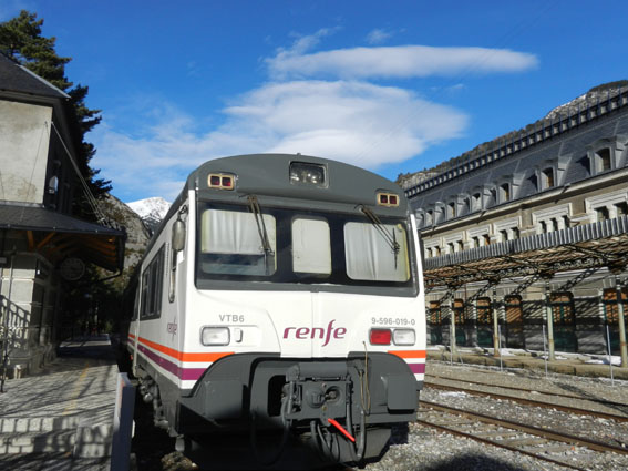 Marina Cabanis Consul